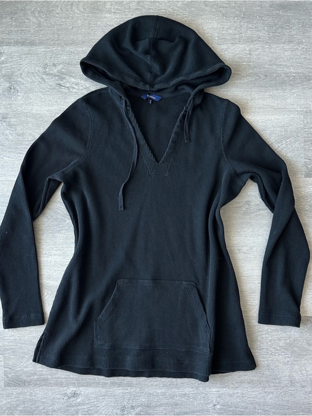 Reitmans Black Waffle Knit V neck Hoodie Size M